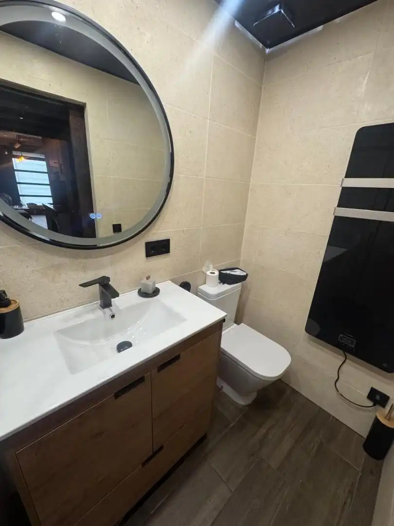 Estudio en  Gran Via de les Corts Catalanes 19 - Foto 4