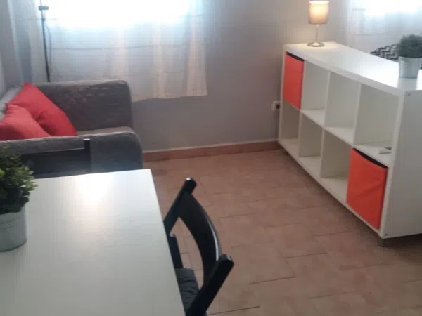 Estudio en calle Cardenal Ilundain, 22
