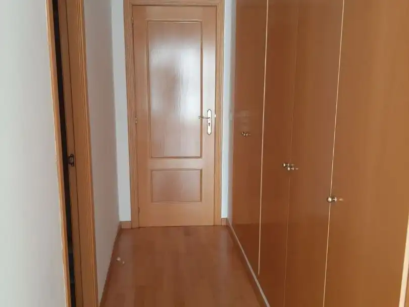 Piso en  Carrer de la Marina Baixa 5 - Foto 8