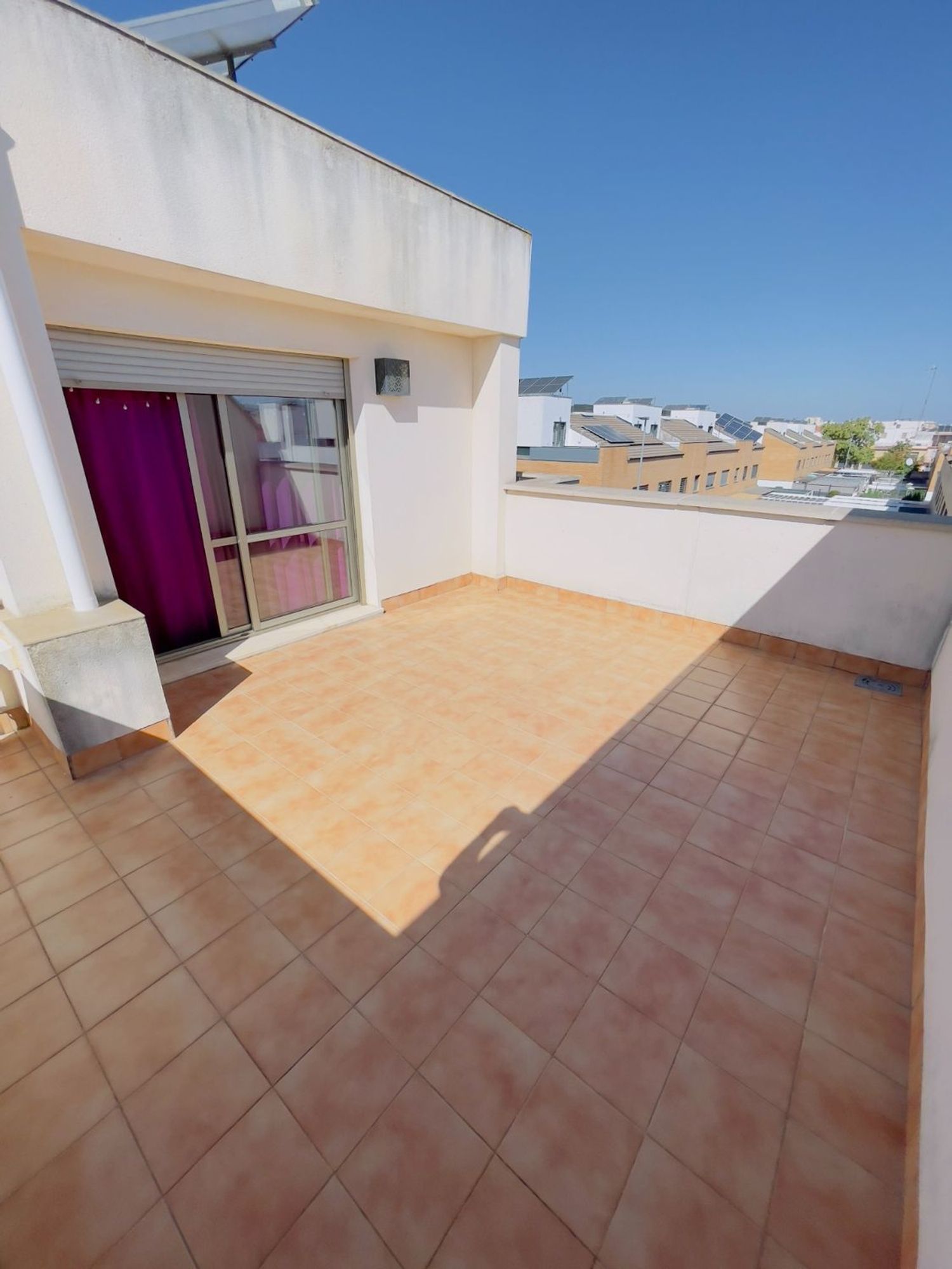 Chalet adosado en Urb. residencial la plata Barrio Palmete-Padre Pío-Hacienda San Antonio - Foto 16