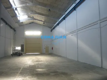 Nave Industrial en Badalona - Foto 1