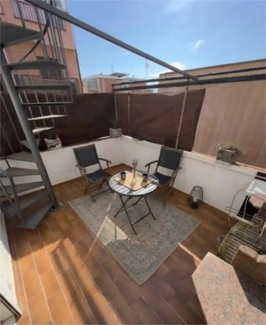 Chalet en Barrio de llefia Badalona - Foto 2