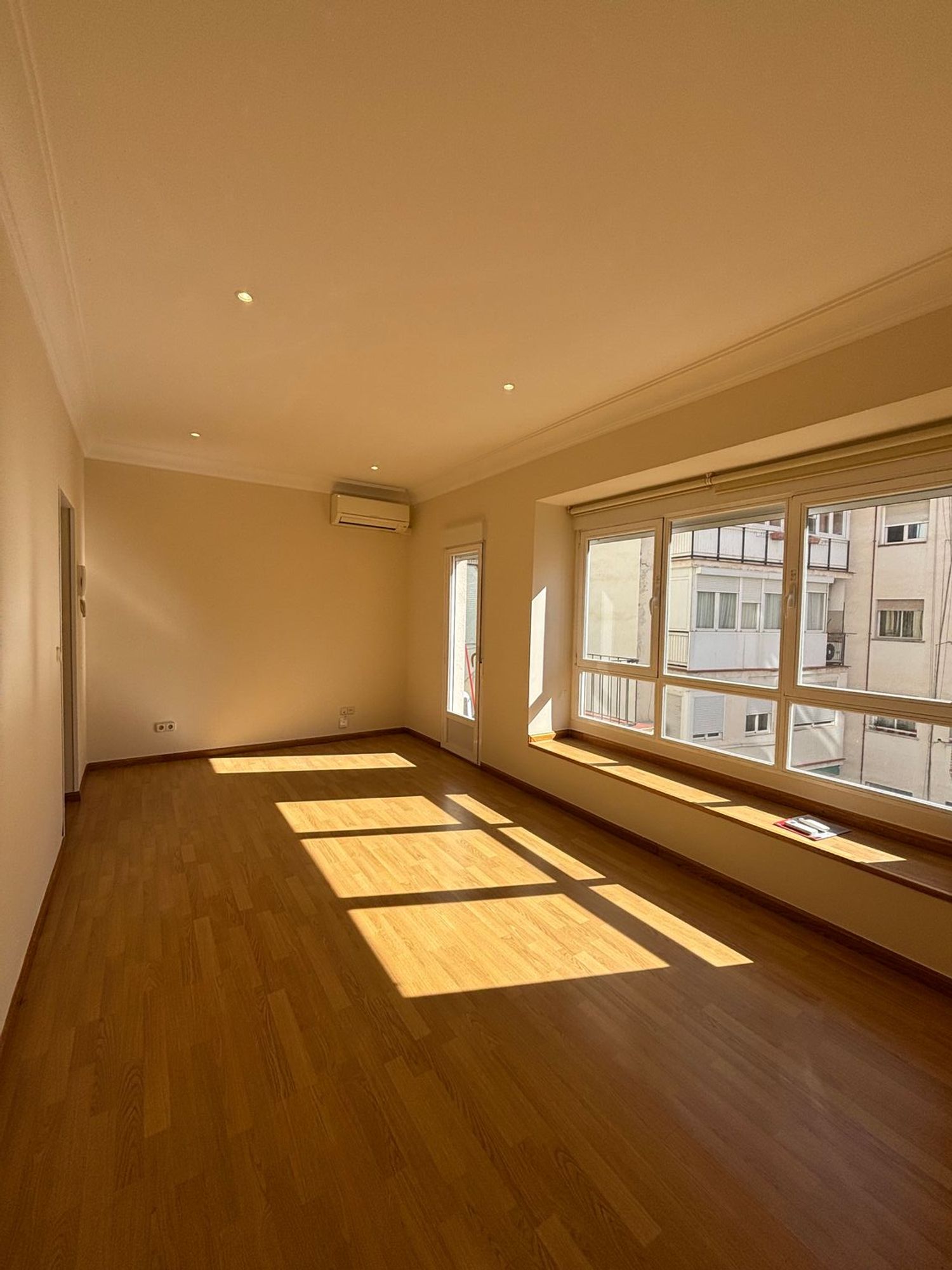 Piso en calle de López de Hoyos, 84