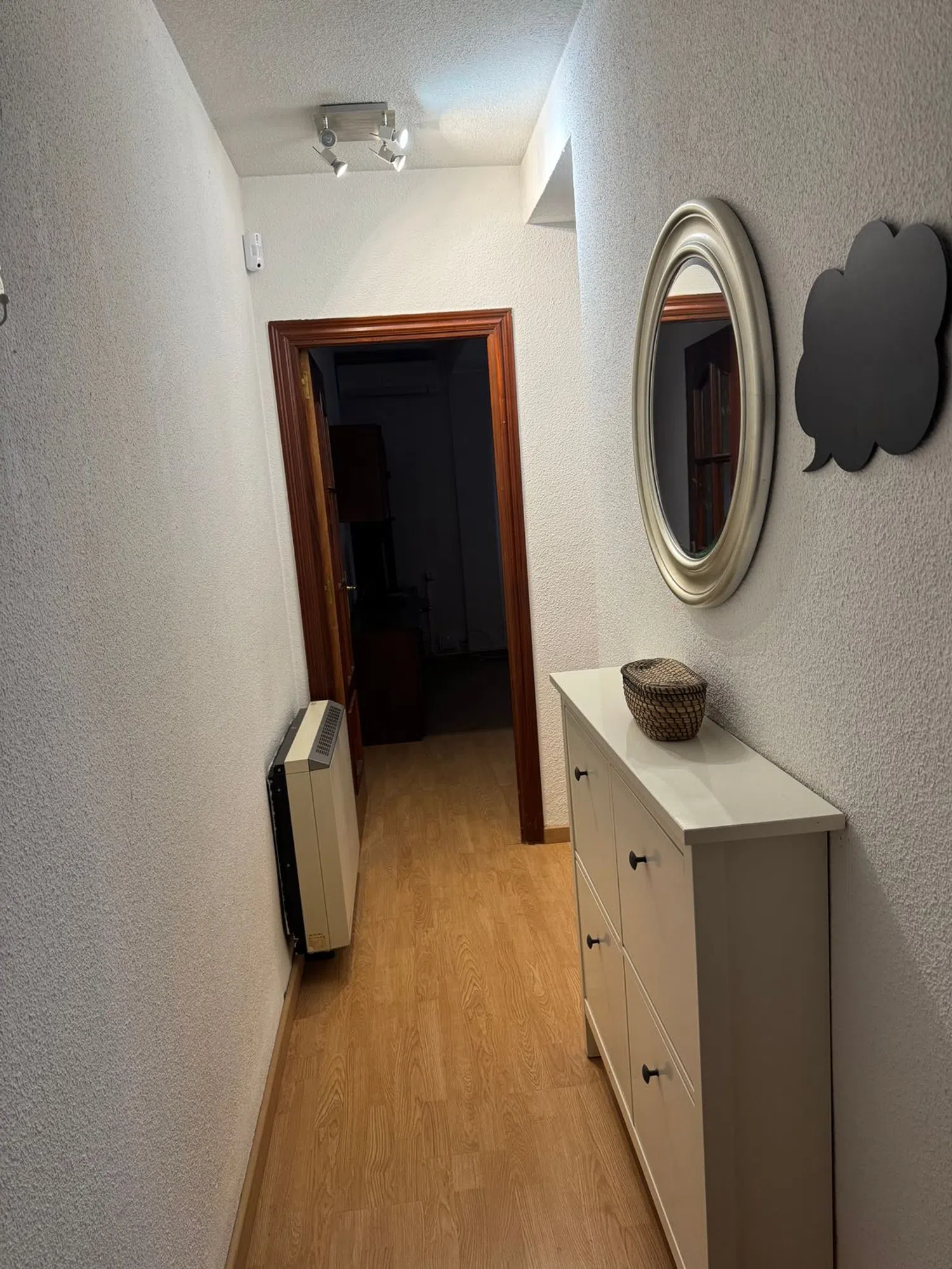 Piso en Reyes Católicos - Foto 1