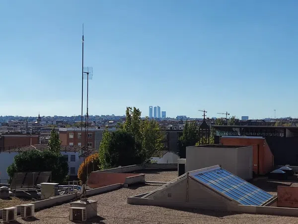 Piso en venta en Calle del Pilar, 10