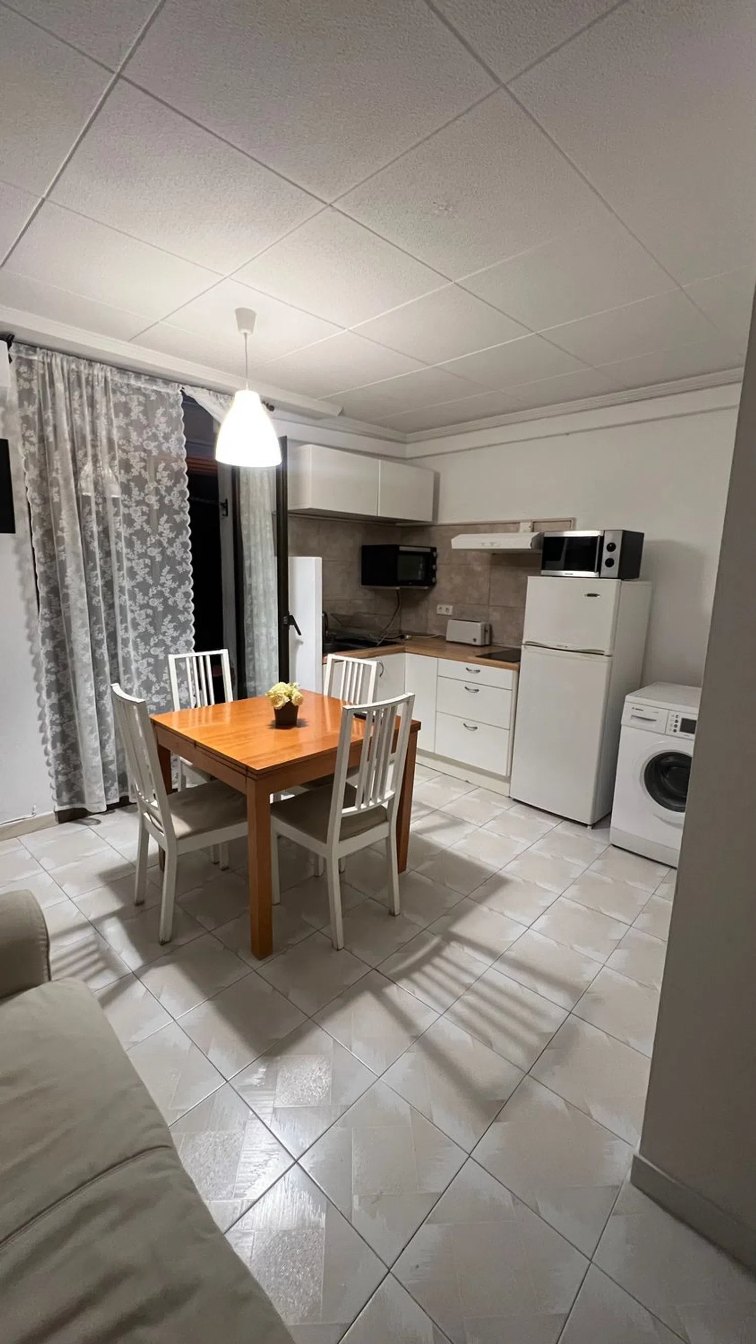 Estudio en calle de n'Amargós, 7 - Foto 9