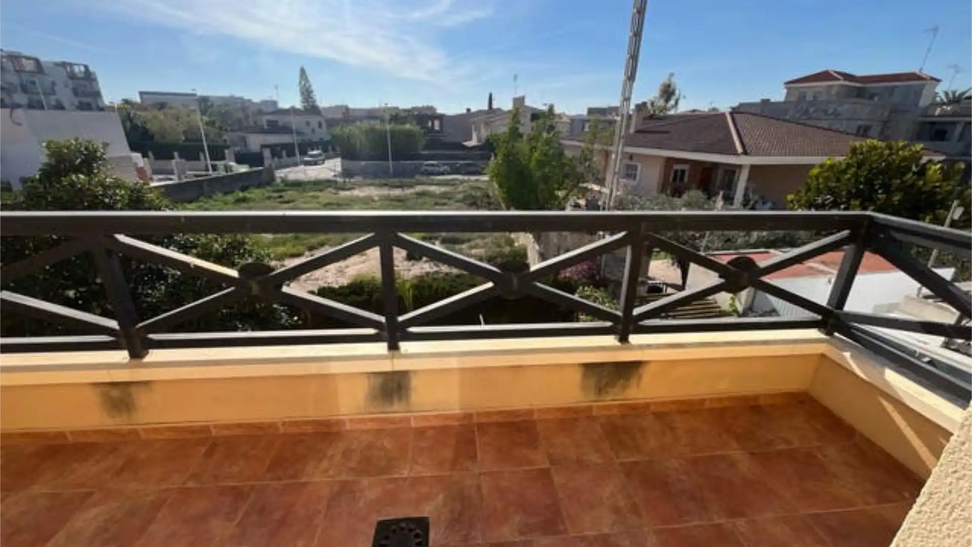 Casa adosada en Altabix - Foto 7