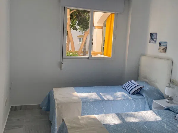 Piso en Avenida Principe Salman, 1, La Puya - La Ermita - Foto 1