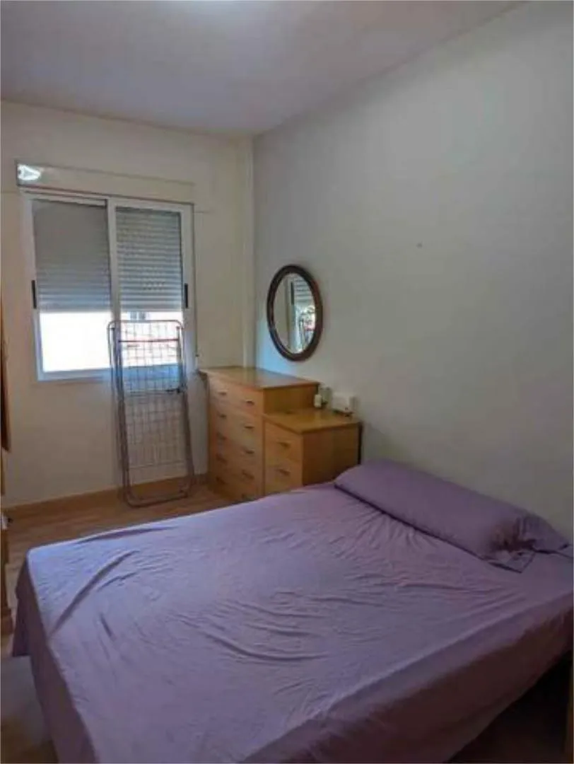 Piso en Zona Eroski - Foto 4