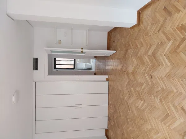 Estudio en calle sofora, 25