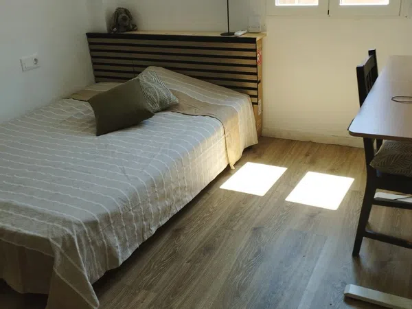 Piso en calle de Sant Jacint Castanyeda, 1 - Foto 13