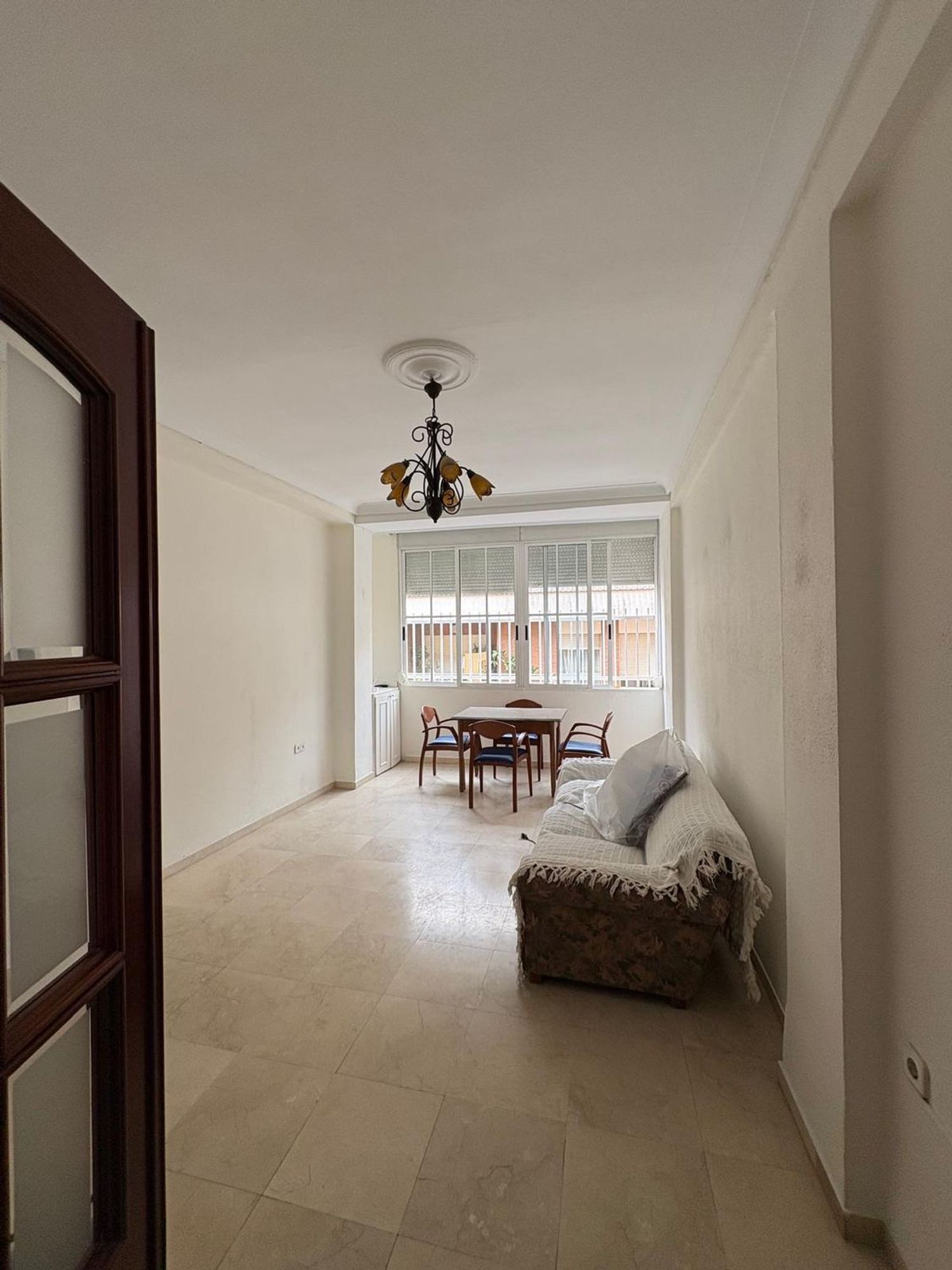 Piso en Barrio Ramón de Carranza - Madre Rafols - Foto 6