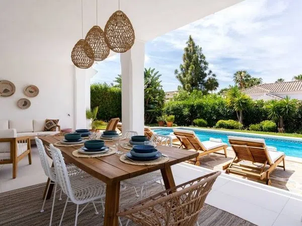 Casa de pueblo en avenida del Cortijo, 5