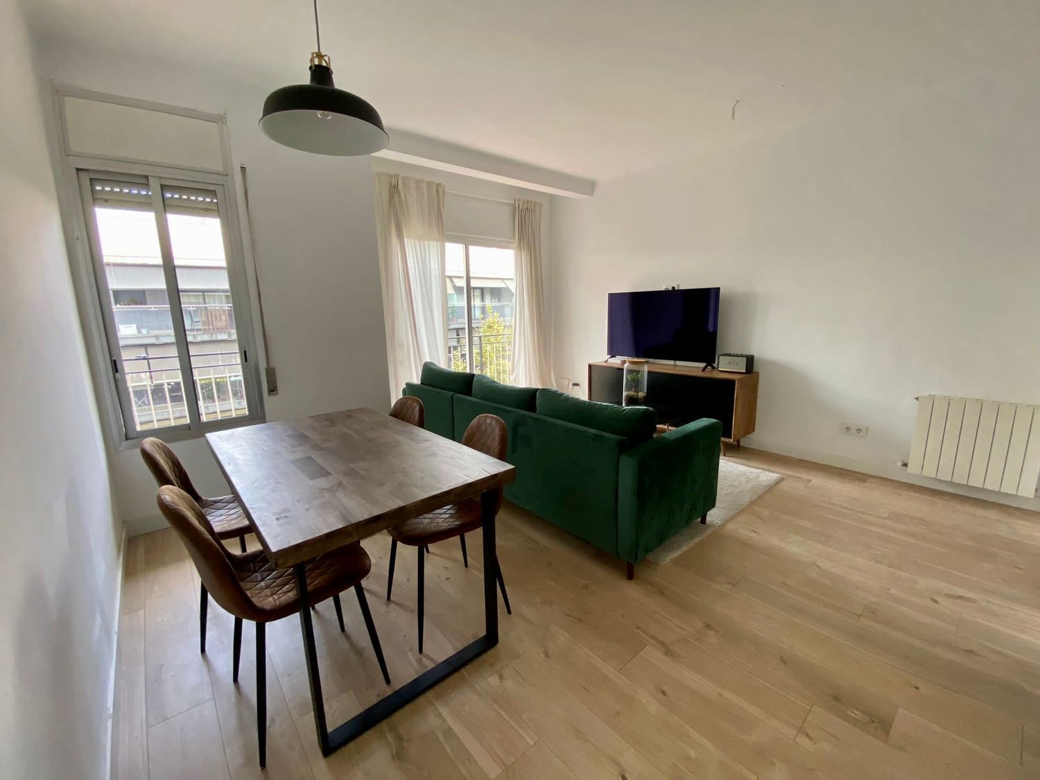 Piso en Calle de la Indústria, 334 - Foto 2