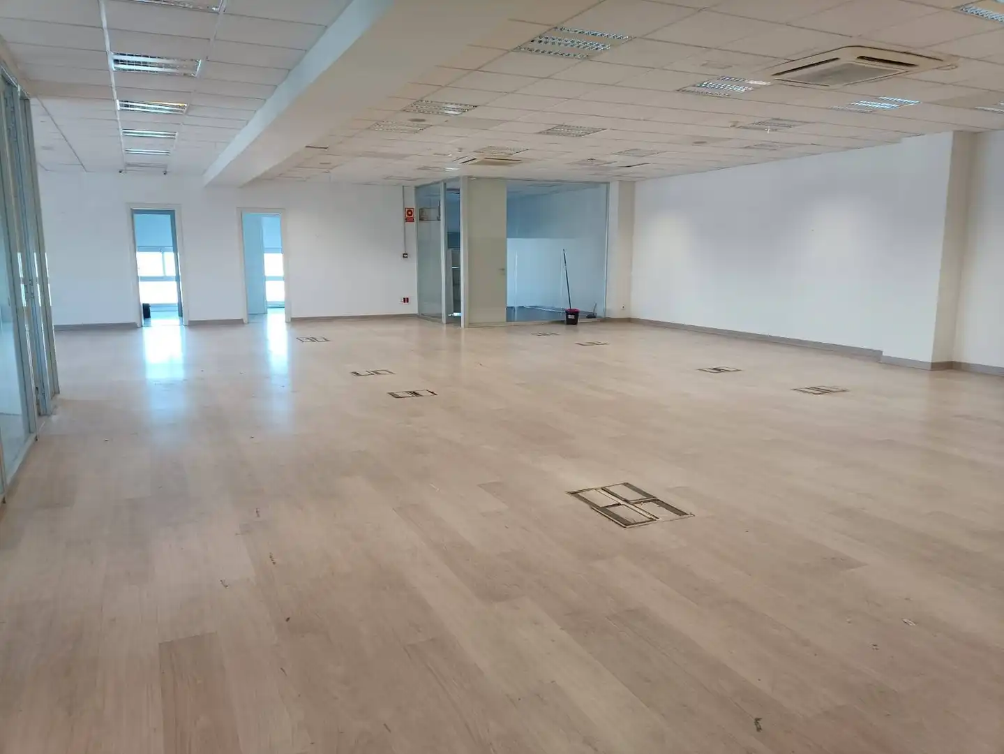 Nave Industrial en L'Hospitalet de Llobregat - Foto 12