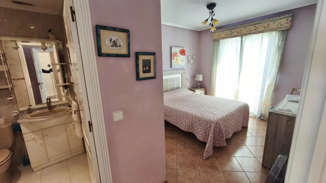 Casa adosada en  Carrer Consueta 24 - Foto 10