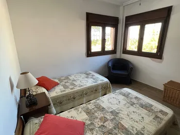 Casa adosada en  Calle Caño Herrera S / N - Foto 9
