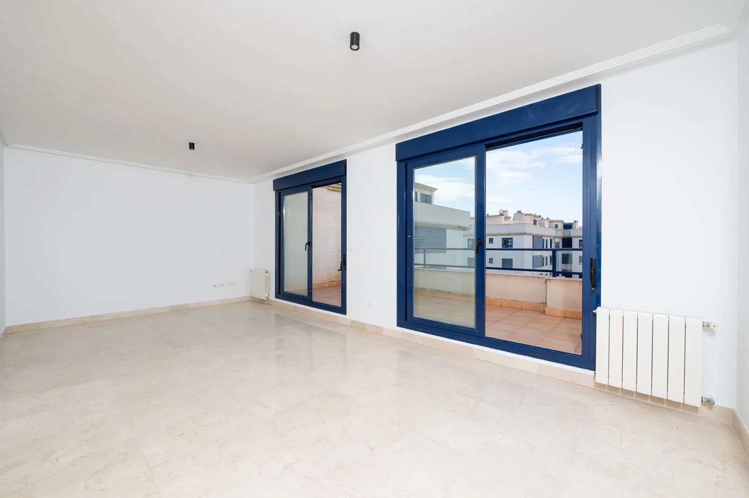 Ático en calle Enfermera Angelina Ceballos Quintanal - Foto 3