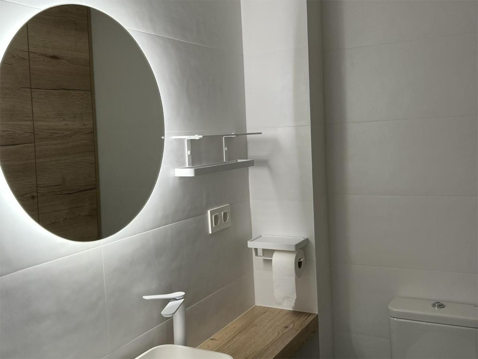 Piso en calle Calle Isaac Albeniz 5