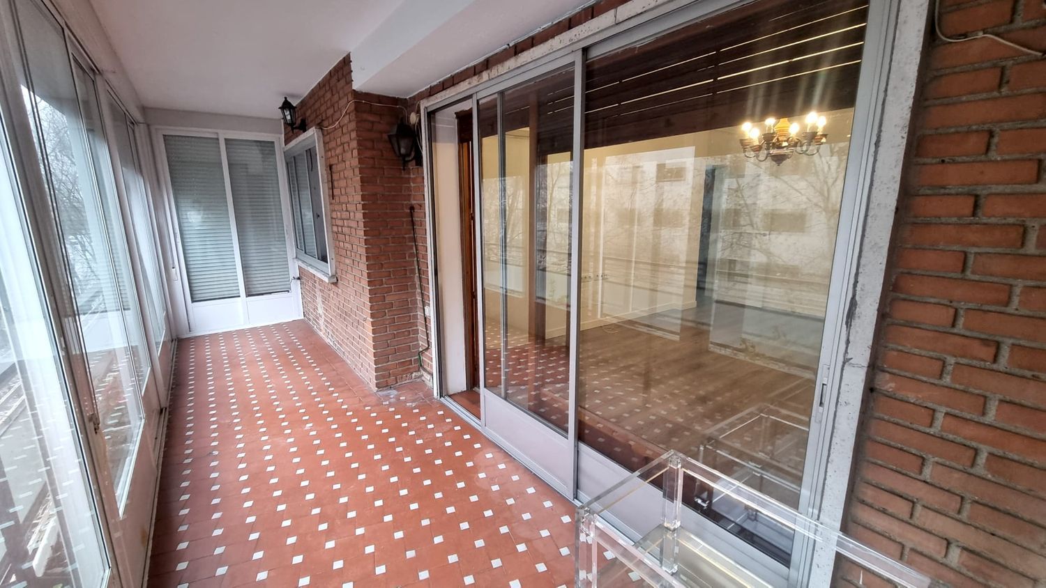 Piso en calle de Biarritz, 3