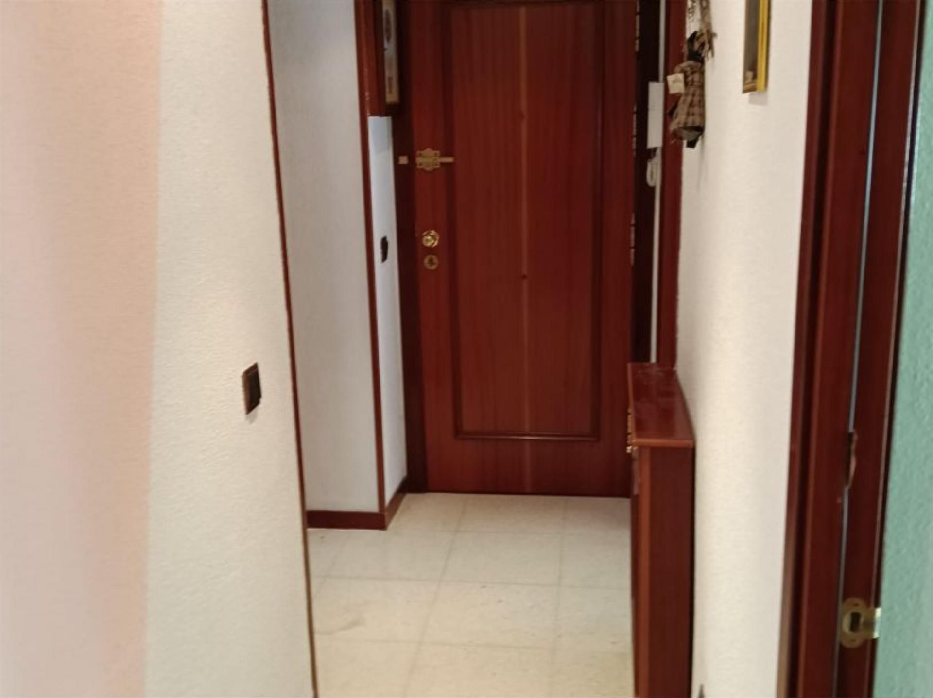 Piso en  Calle Agustina de Aragón 9 - Foto 12