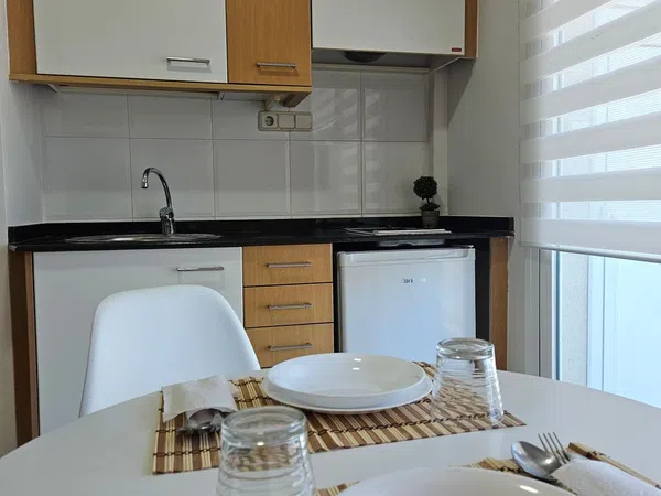Estudio en Calle del Camí del Corralet, 19 - Foto 3