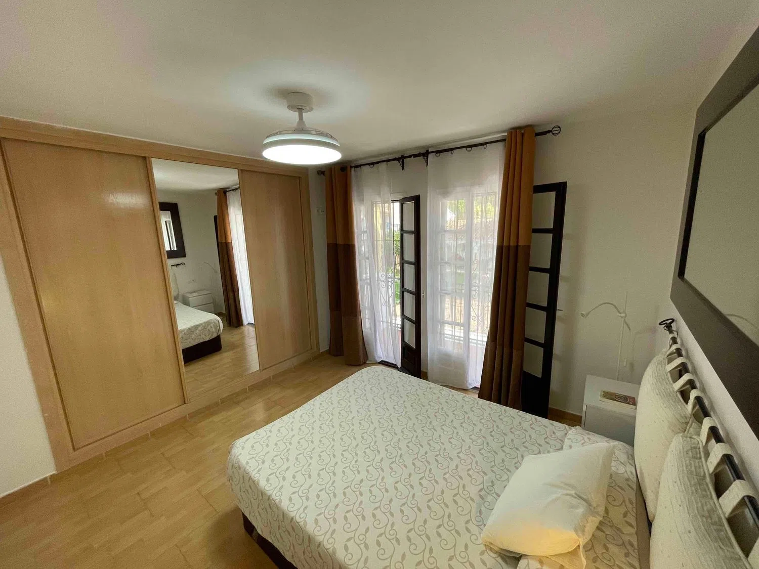 Chalet adosado en calle Enrique Granados, 38 ManzanaECasa - Foto 7