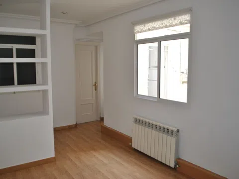 Piso en calle de Modesto Lafuente, 48