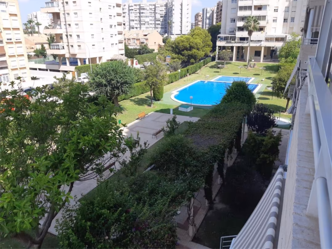 Piso en  Avinguda Goleta 2