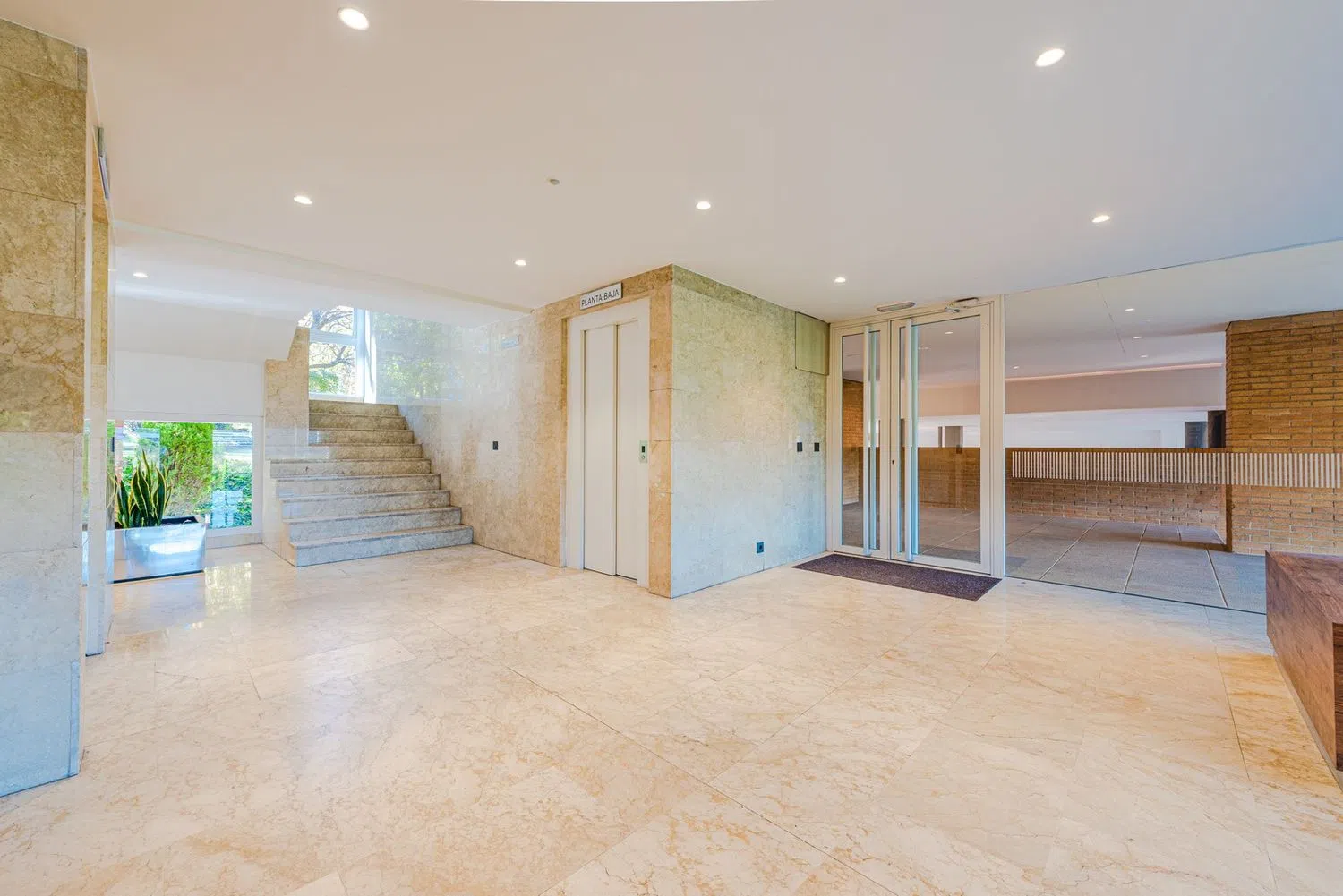 Piso en calle de Esteban Palacios - Foto 17