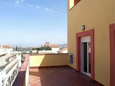 Piso en La Zubia - Foto 4