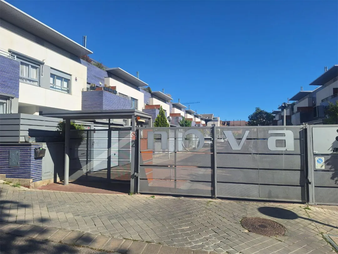 Chalet en Rivas-Vaciamadrid - Foto 1