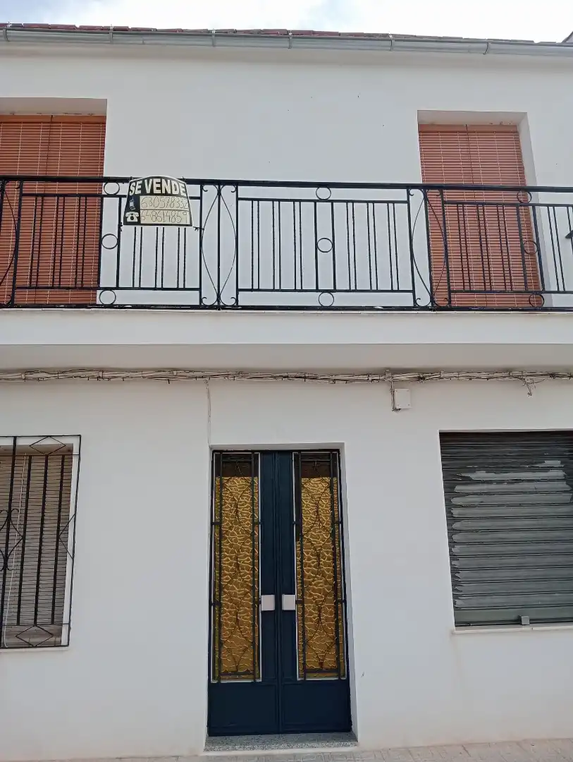 Casa adosada en  Calle Ejido 20 - Foto 3