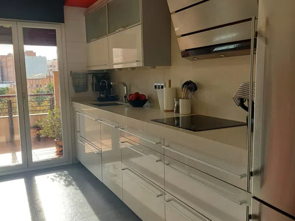 Piso en calle Pintor Xavier Gosé, 15 - Foto 1