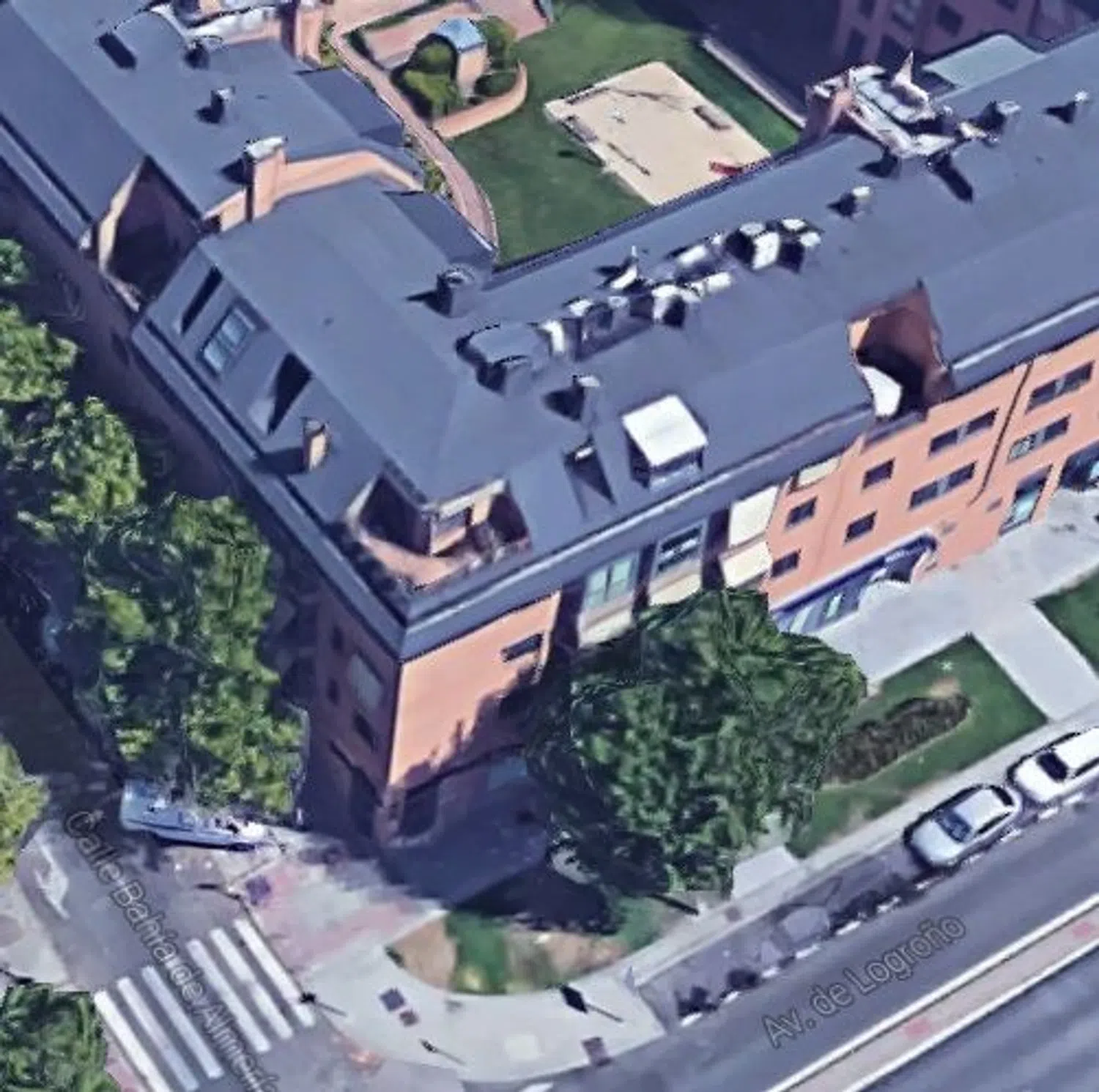 Piso en calle Bahía de Almería, 21 - Foto 1