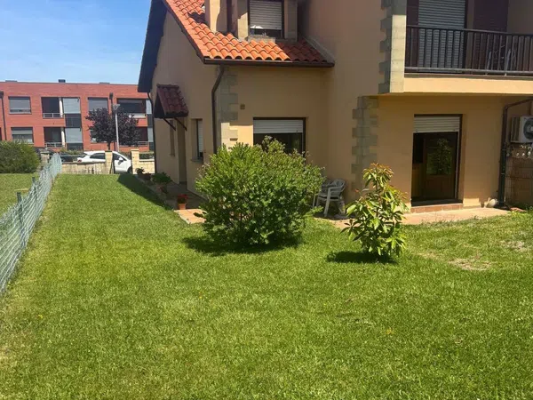 Chalet pareado en Barrio las Casucas, 14 - Foto 1