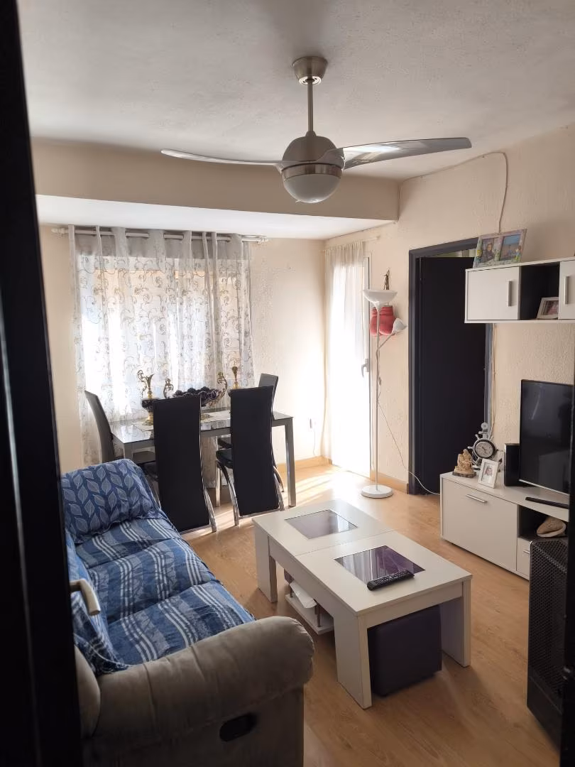 Piso en  Carrer Sidi-Ifni 7 - Foto 1