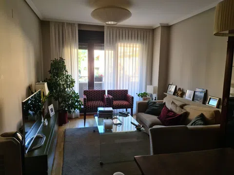 Piso en avenida Lazarejo, 8