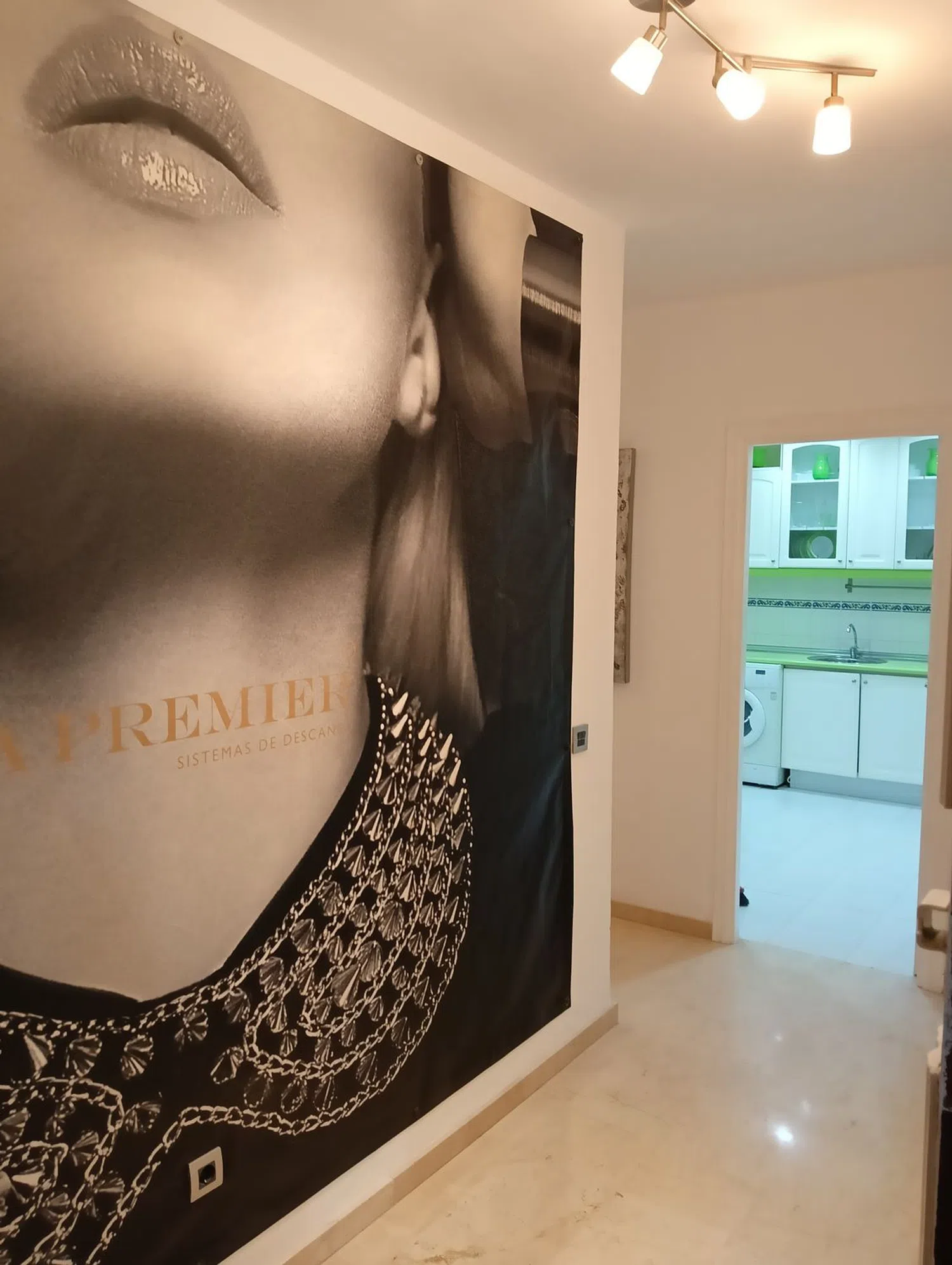 Piso en avenida de las Ciencias, 9 - Foto 1