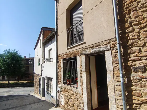 Casa o chalet independiente en Calle Merino, 10 - Foto 1