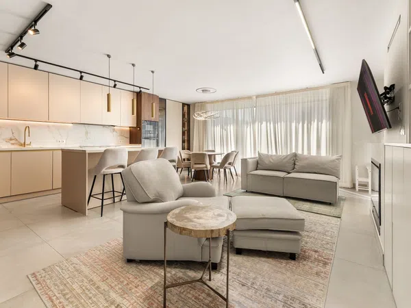 Chalet adosado en N-340, 170 - Foto 4