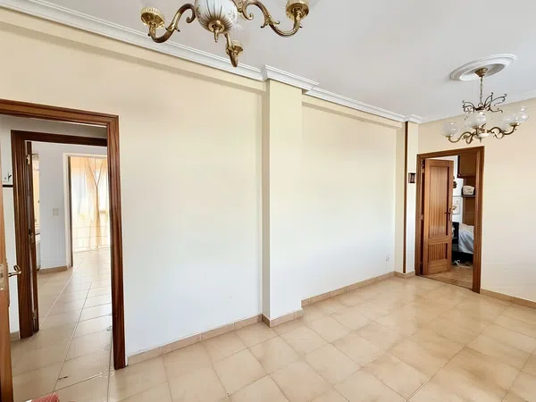 Chalet adosado en Calle Río Pisuerga, 1 - Foto 4