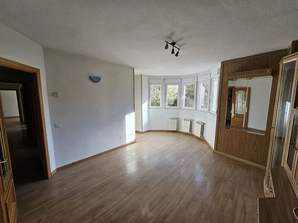 Piso en calle de Félix Rodríguez de la Fuente, 14