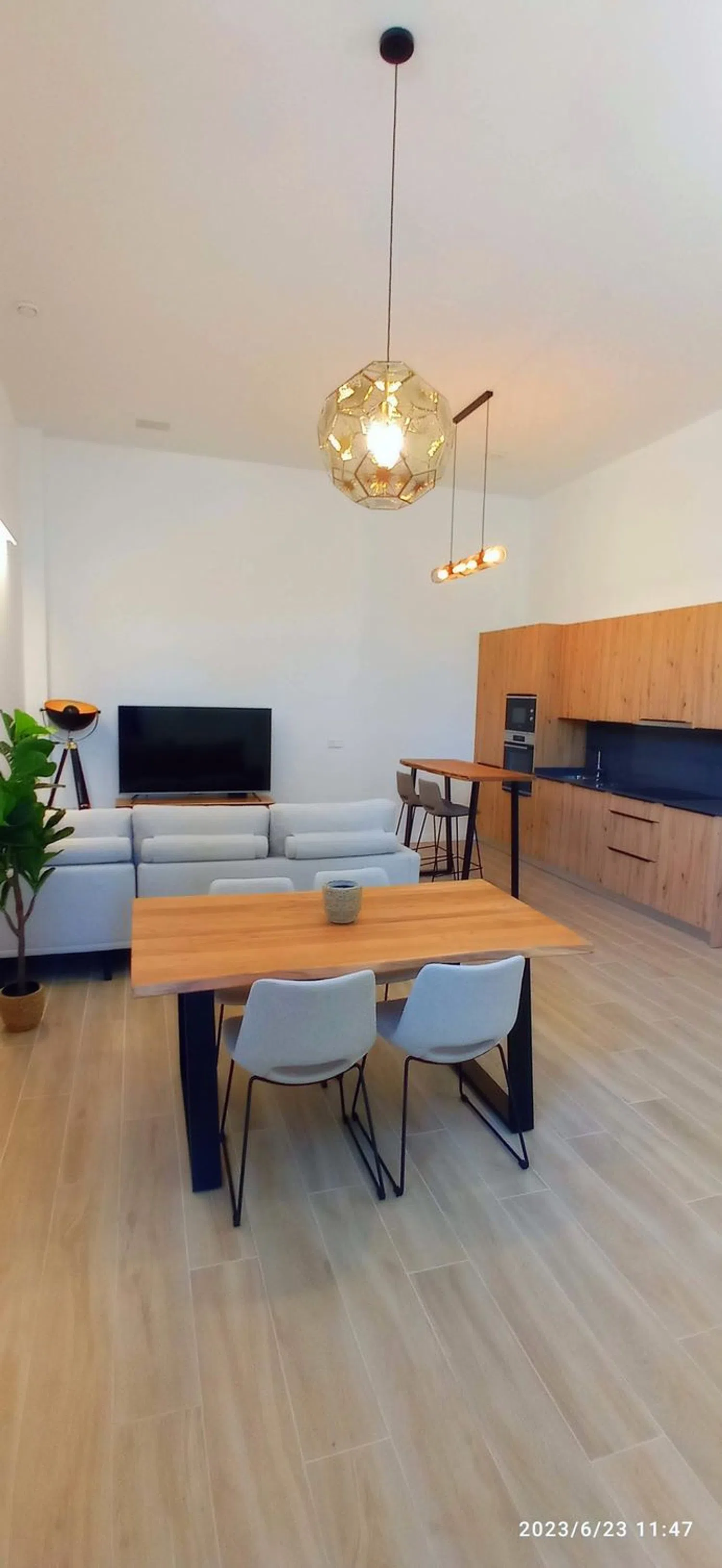 Estudio en calle de Sangüesa, 51 - Foto 1