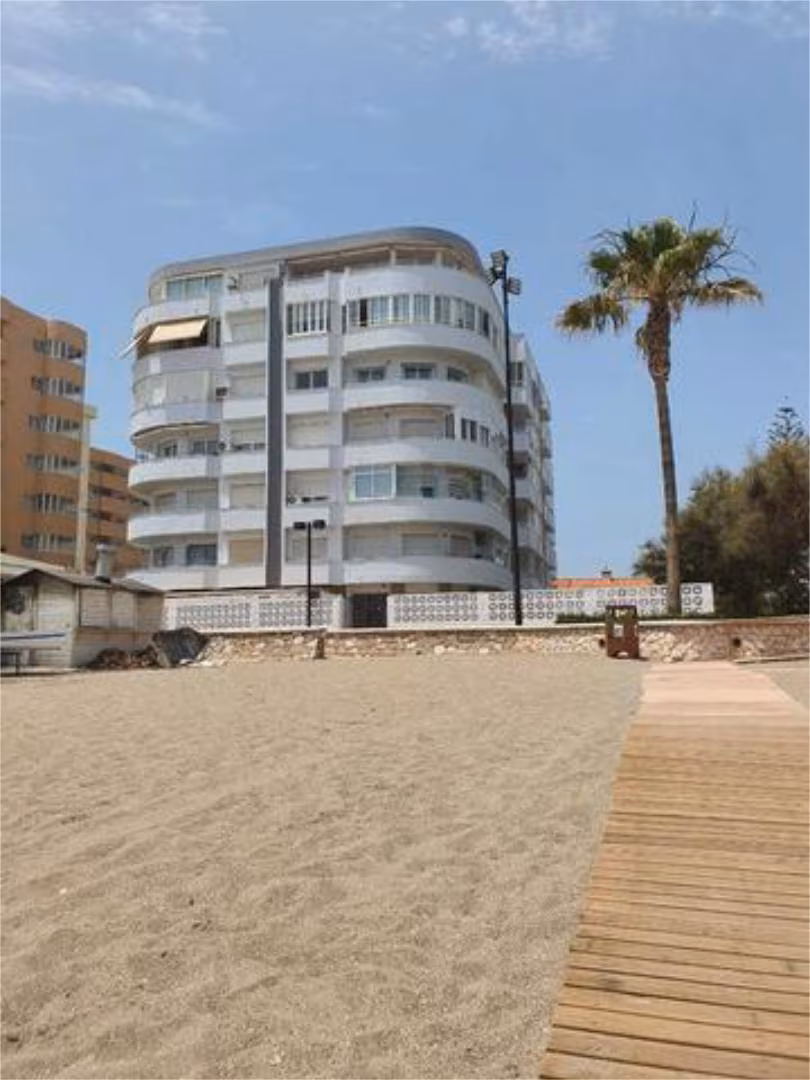Piso en Paseo Marítimo Fuengirola - Foto 8