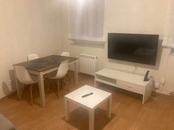 Piso en Barrio Carmelitas - Foto 1