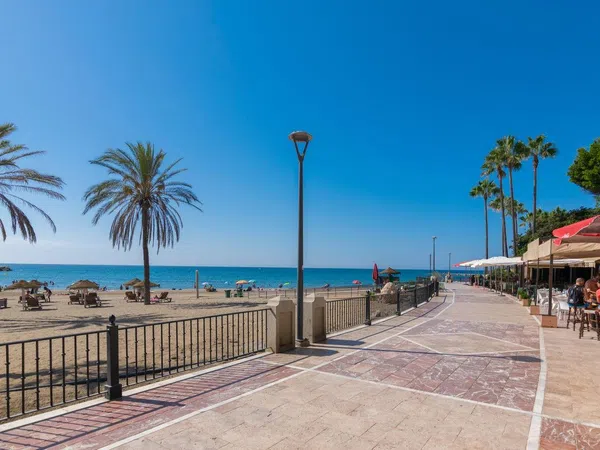 Piso en calle Cristóbal Colón, 8 - Foto 22