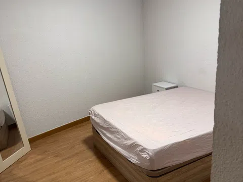 Piso en calle del Nogal, 16