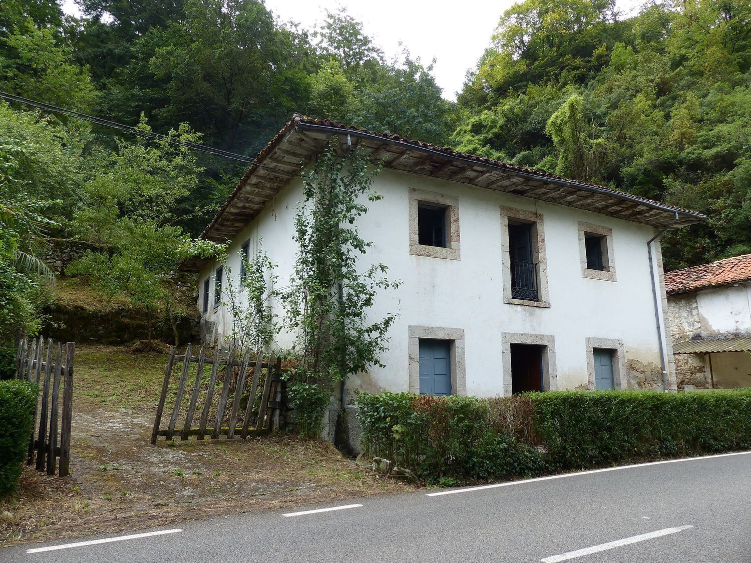 Casa de pueblo en Lugar Vega Pervis, 101 - Foto 2