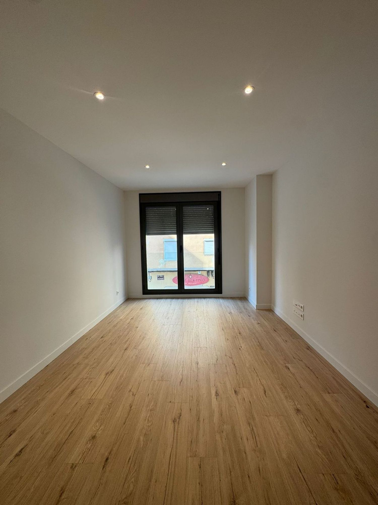 Piso en Calle Baró d'Eroles, 3, Camp d'Esports, Camp d'Esports - Foto 2